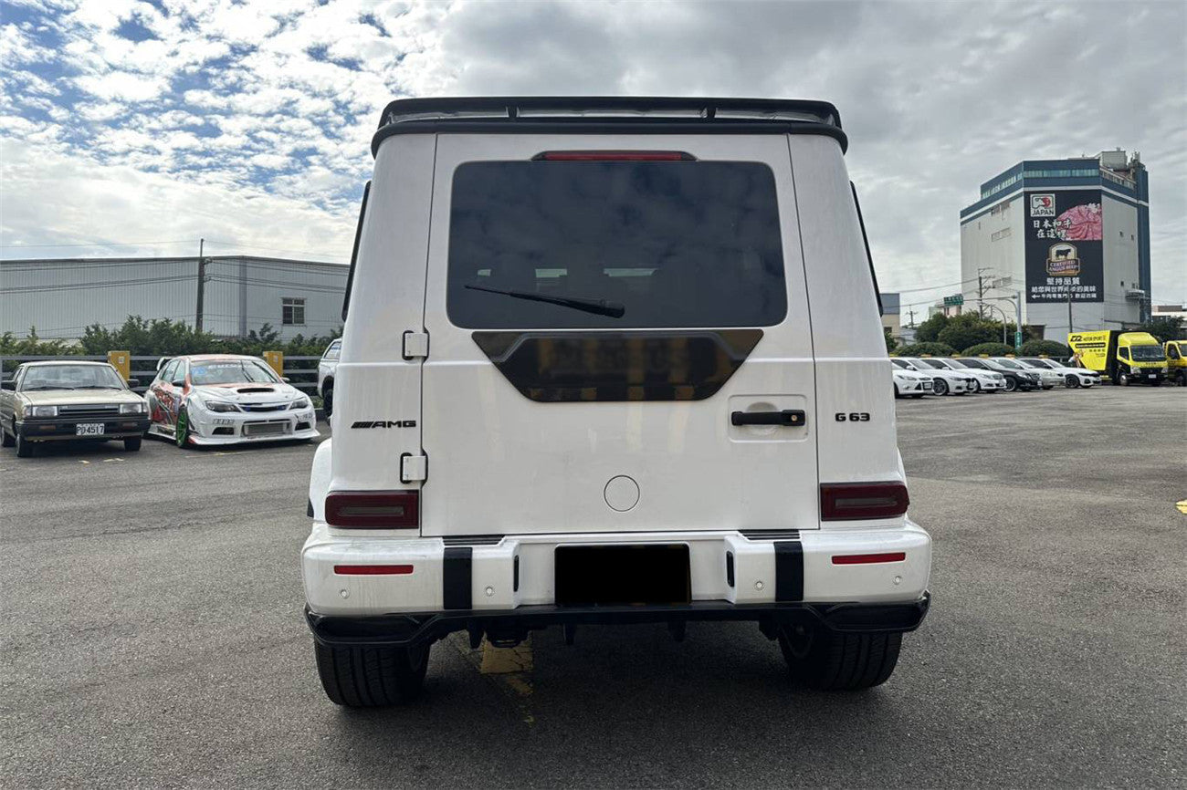 Borde trasero de fibra de carbono seco estilo TC para Mercedes Benz G63 AMG W464 G-Wagon 2018-2024 Carbonado