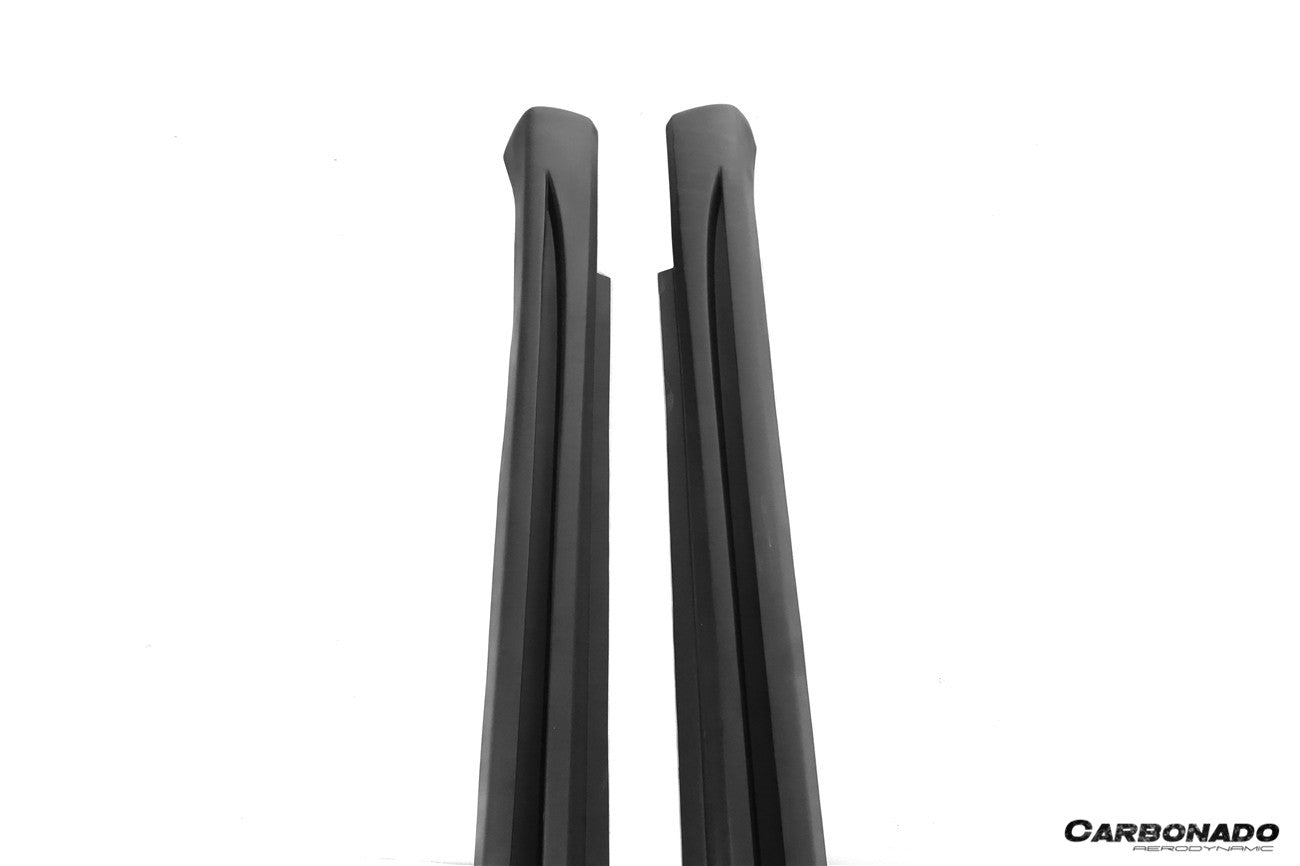 Carbonado WI Style Side Skirts | 2001-2007 Mercedes Benz W203 C Class