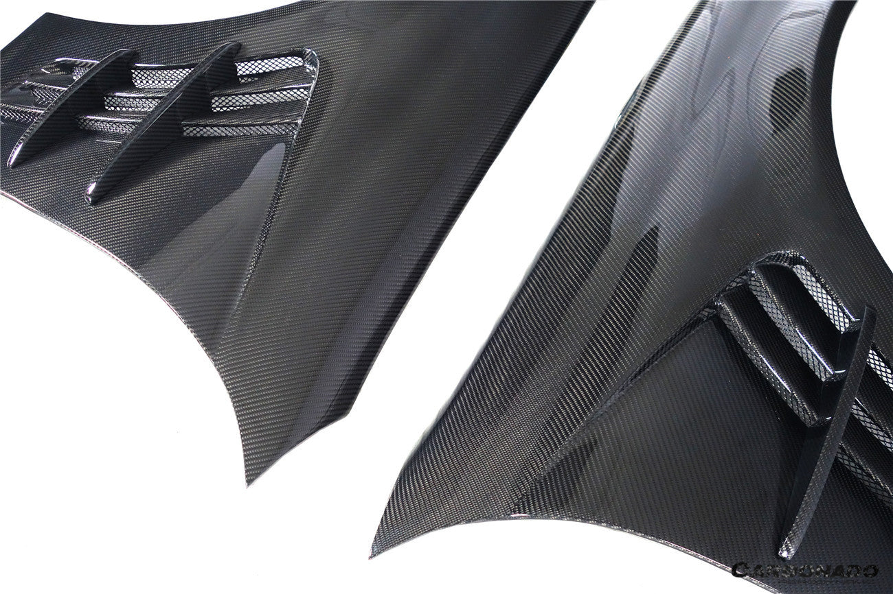 Carbonado 2005-2007 Mercedes Benzw203 C55 AMG  Only WI Style  Front Fender