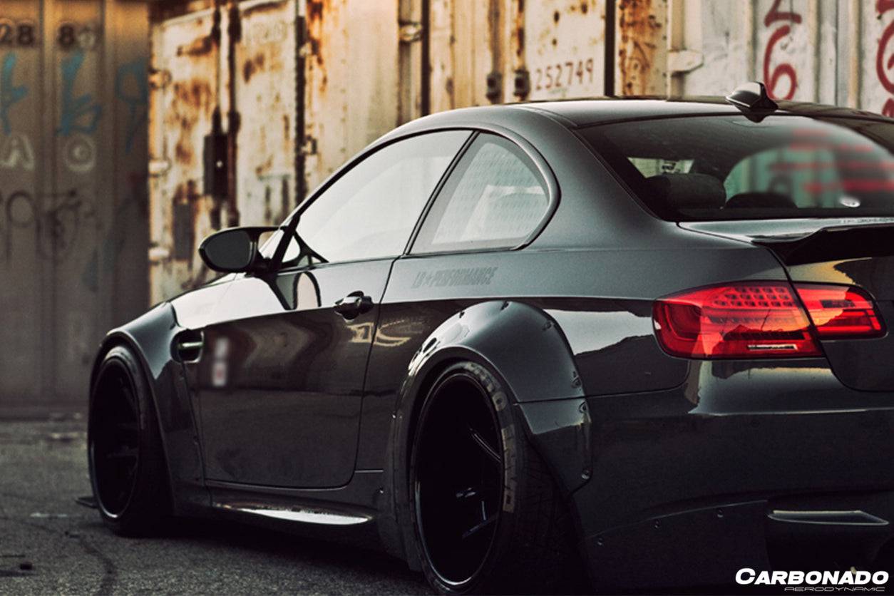 Guardabarros anchos estilo DE Carbonado para BMW M3 E92 E93 2008-2012