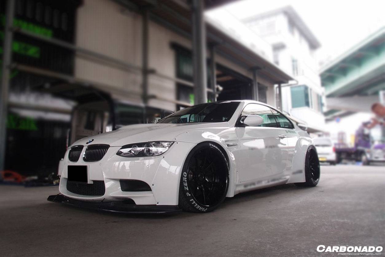 Carbonado 2008-2012 BMW M3 E92  E93 DE Style Wide Body Kit