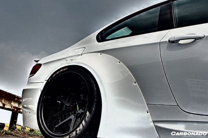 Carbonado 2008-2012 BMW M3 E92  E93 DE Style Wide Body Kit