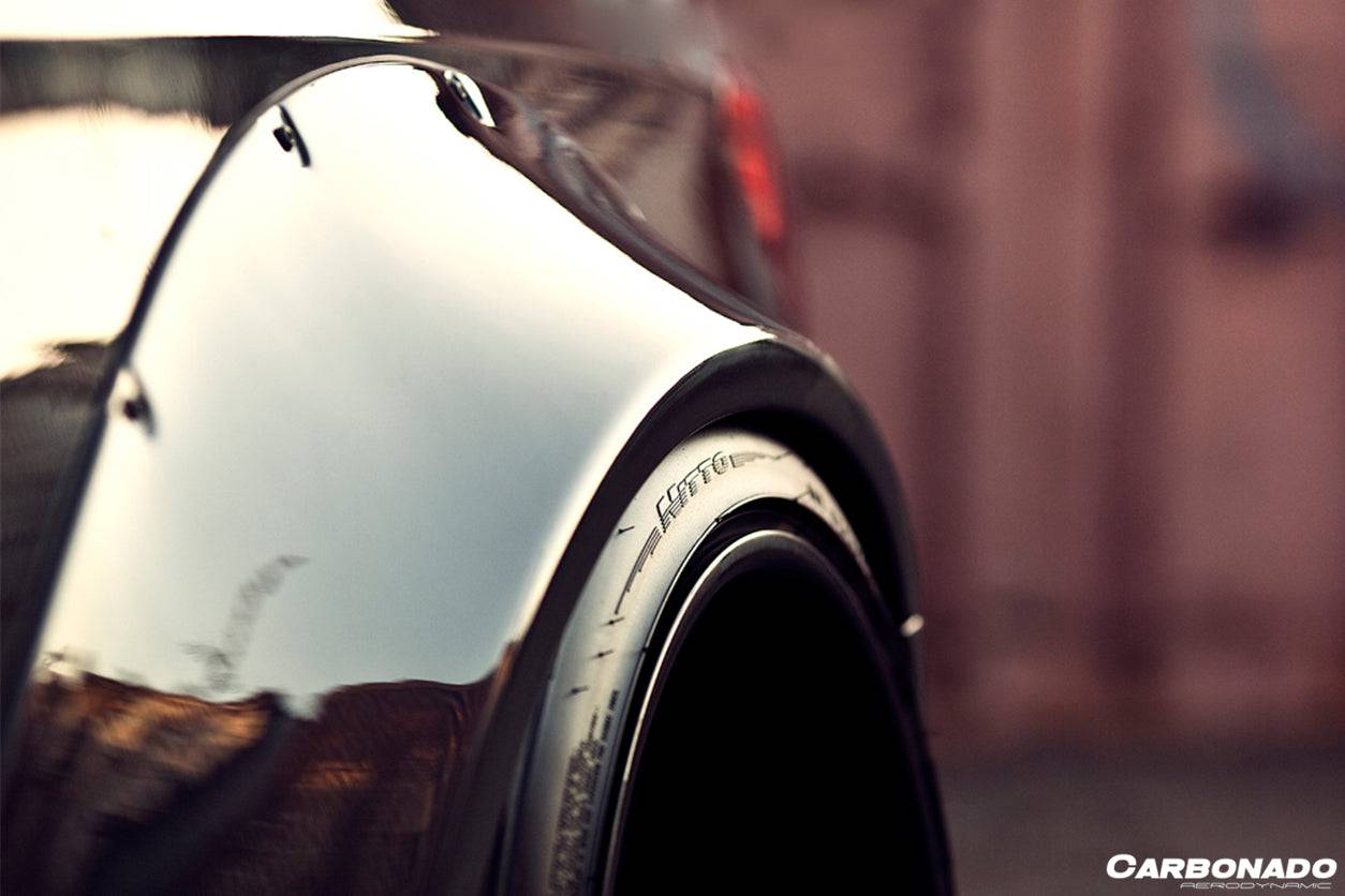 Carbonado 2008-2012 BMW M3 E92  E93 DE Style Wide Body Kit