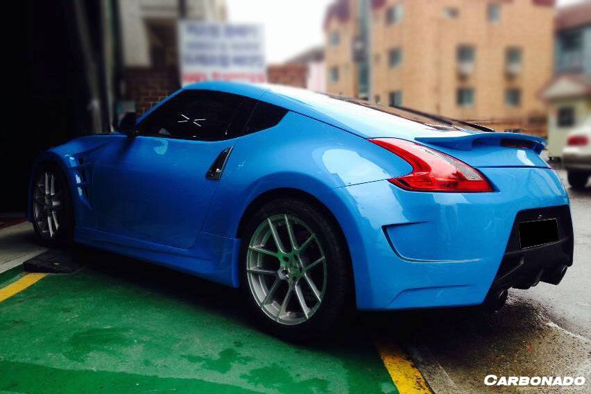 Carbonado 2009-2015 Nissan 370Z AMS Style Side Skirts