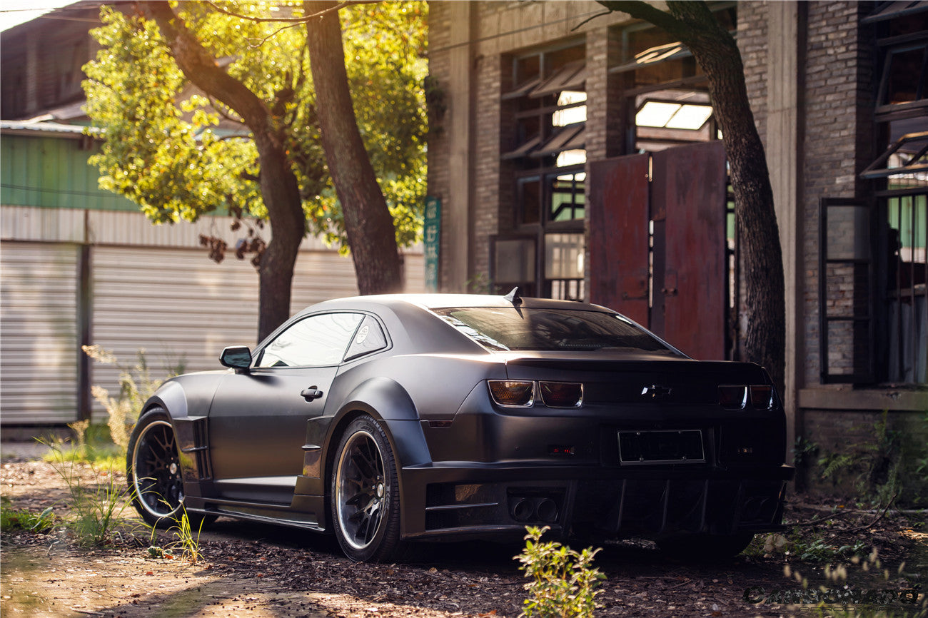 Carbonado DP Style Wide Body Kit | 2010-2015 Chevrolet Camaro