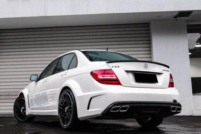 Carbonado 2012-2014 Mercedes Benz W204 C63 AMG Sedan BKSS Style Wide Full Body Kit