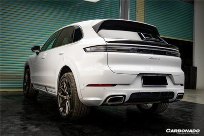 Carbonado 2018-2025 Porsche 9Y0 9YA Cayenne S    GTS    E-Hybrid TKT Style Carbon Fiber Trunk Spoiler