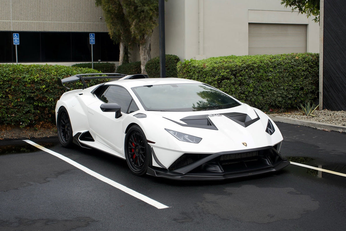Carbonado Aero Autoclave Carbon Fiber Front Lip | 2021-2024 Lamborghini Huracan STO