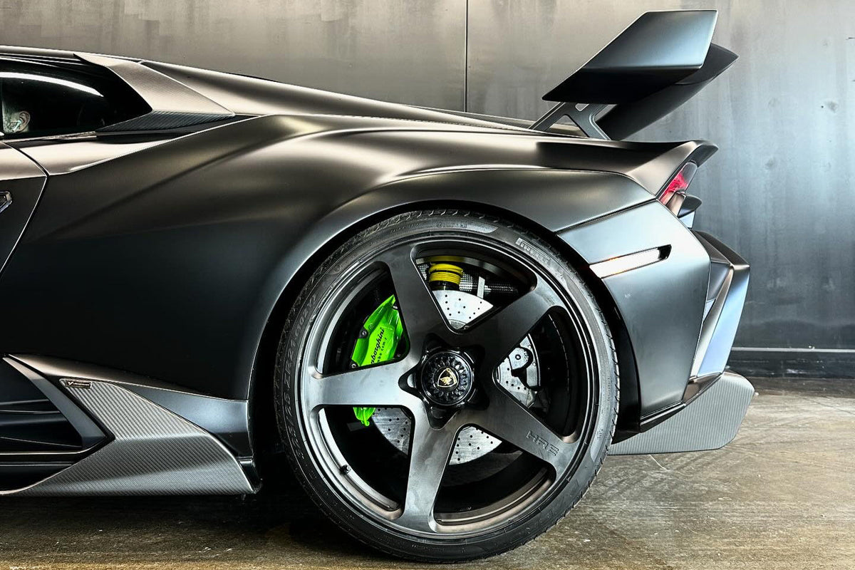 Carbonado Aero Autoclave Carbon Fiber Side Skirt Canard | 2021-2024 Lamborghini Huracan STO