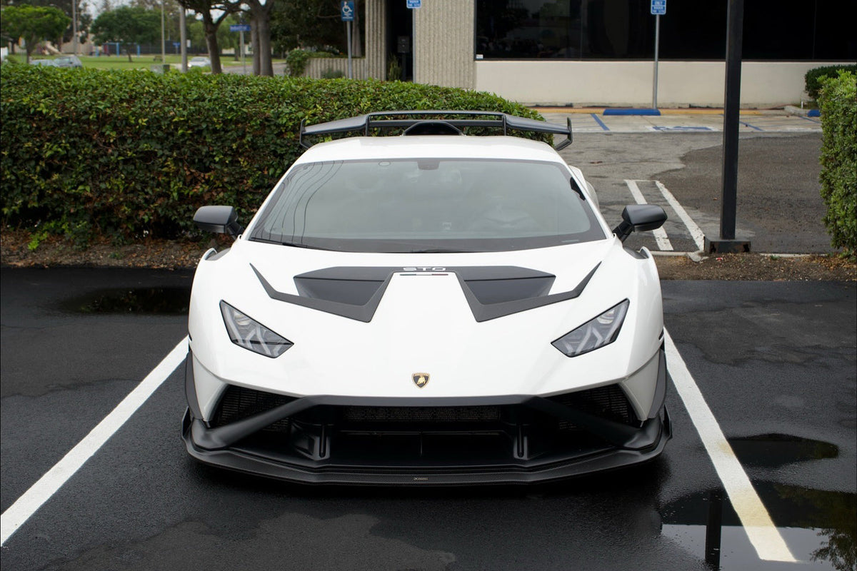 Carbonado Aero Autoclave Carbon Fiber Hood Vent Trim | 2021-2024 Lamborghini Huracan STO