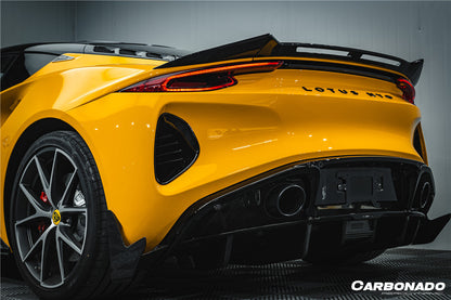 Carbonado 2021-2024 Lotus Emira NYO MNK Style Dry Carbon Fiber Rear Diffuser Lip
