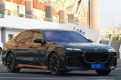 2022-2026 BMW 7 Series G70 Autoclave Carbon Fiber Side Skirts Carbonado (MSY) Fits: M Sport Package only (DRYCFG70-OD-MSY-SS)