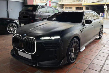 2022-2026 BMW 7 Series G70 Autoclave Carbon Fiber Side Skirts Carbonado (MSY) Fits: M Sport Package only (DRYCFG70-OD-MSY-SS)