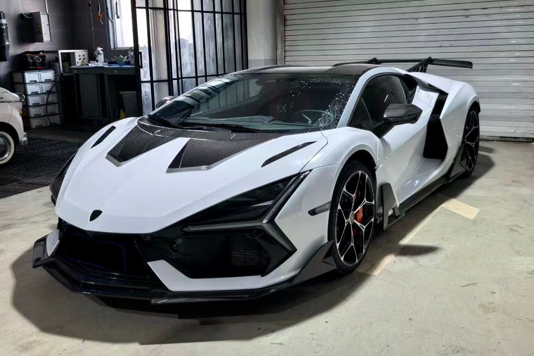 Carbonado Aero 2024 - UP Lamborghini Revuelto BK Style Autoclave Carbon Fiber Front Lip - 16