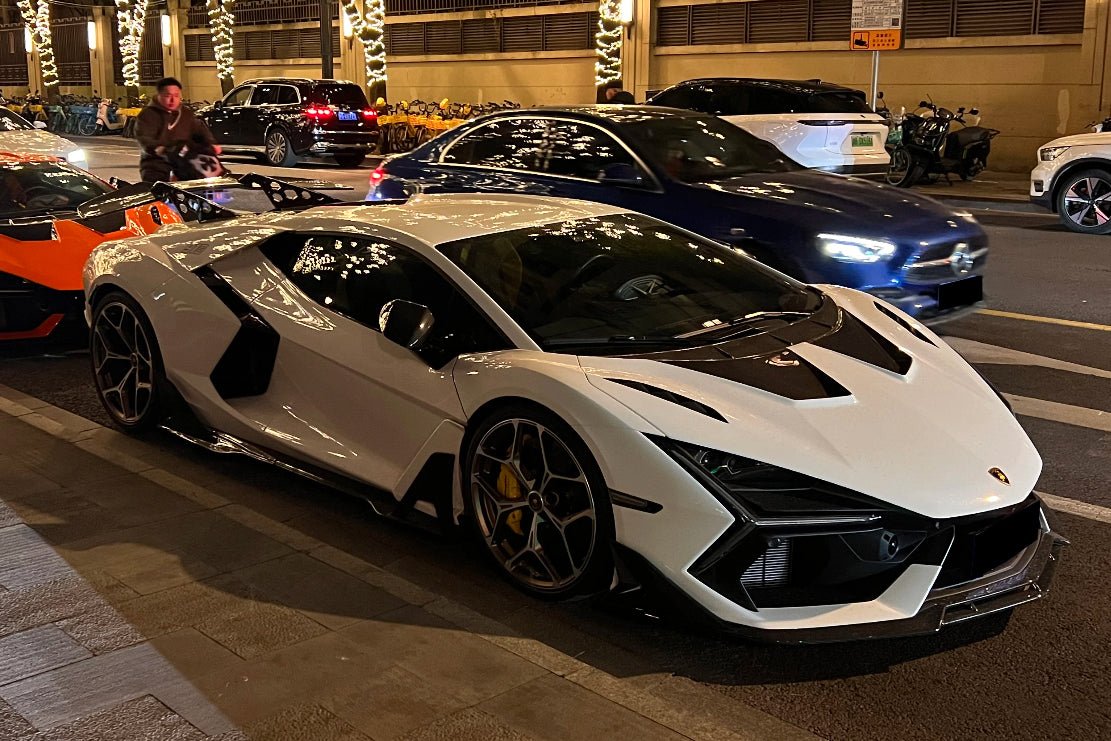 Carbonado Aero 2024 - UP Lamborghini Revuelto BK Style Autoclave Carbon Fiber Side Skirts - 12