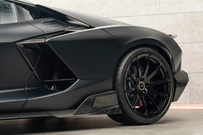 Faldones laterales de fibra de carbono Carbonado MSY Style Autoclave | 2024-UP Lamborghini Revuelto