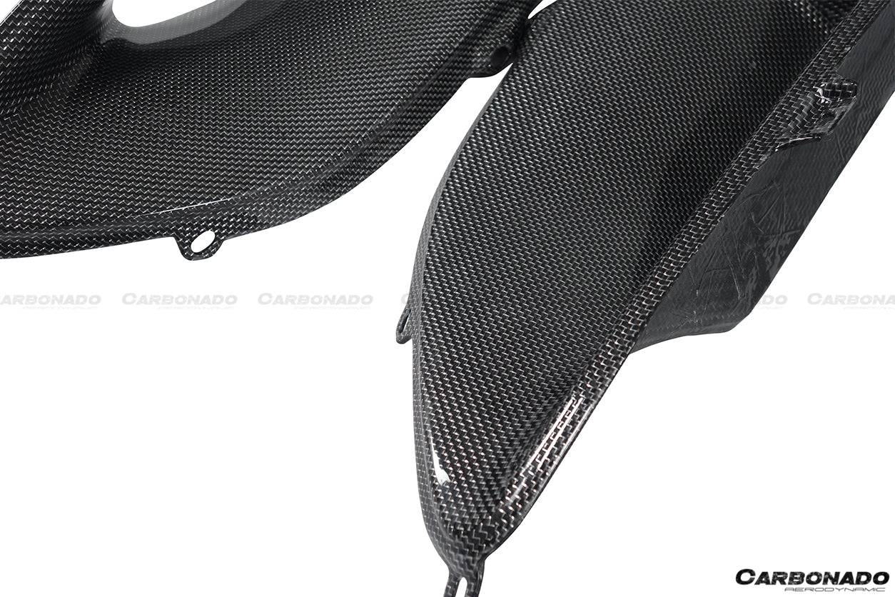 Cubiertas de fibra de carbono seca para luces traseras satelitales Ferrari 488 GTB Spider OE Style Carbonado 2015-2020