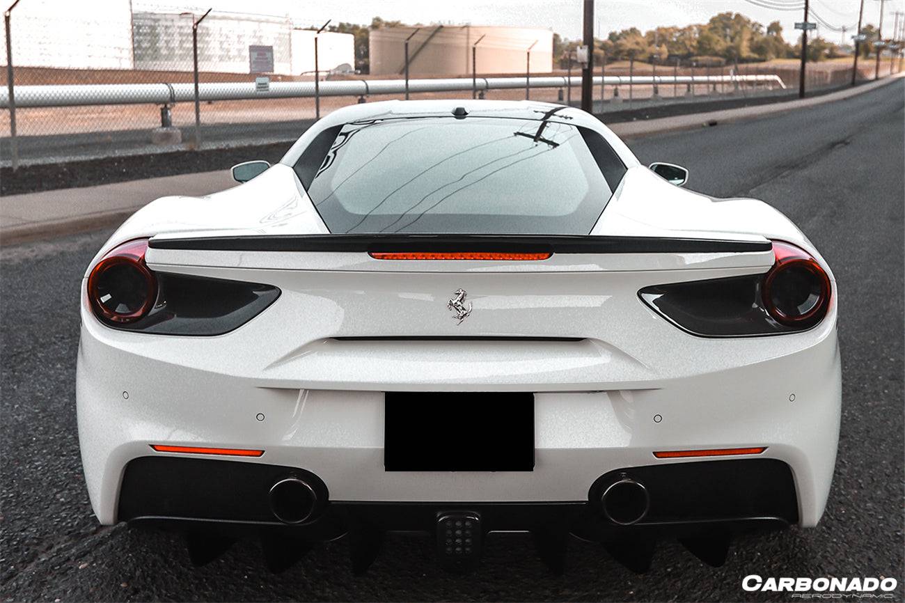 Cubiertas de fibra de carbono seca para luces traseras satelitales Ferrari 488 GTB Spider OE Style Carbonado 2015-2020