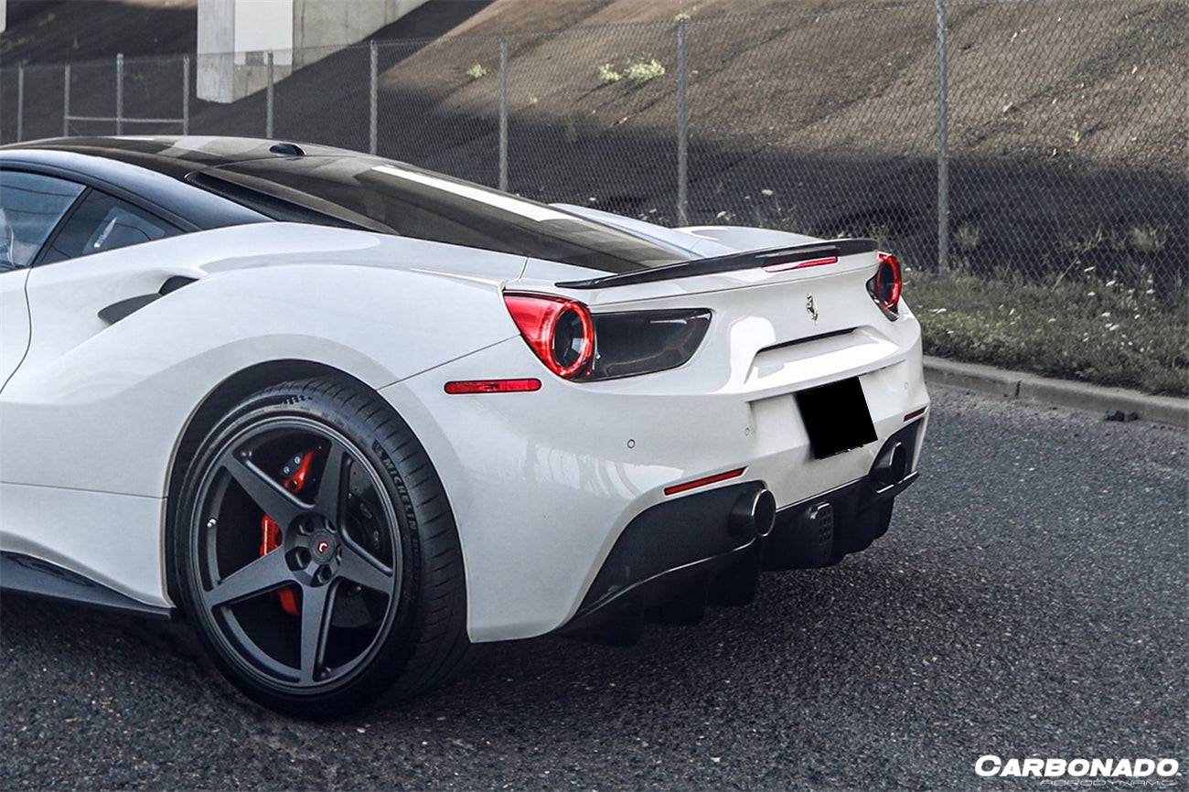 Cubiertas de fibra de carbono seca para luces traseras satelitales Ferrari 488 GTB Spider OE Style Carbonado 2015-2020