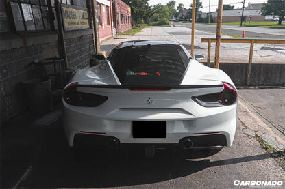 Cubiertas de fibra de carbono seca para luces traseras satelitales Ferrari 488 GTB Spider OE Style Carbonado 2015-2020