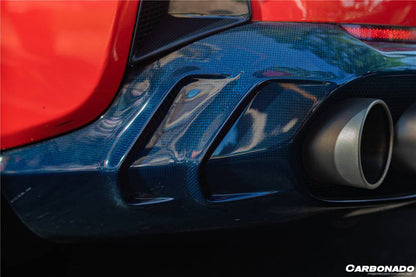Carbonado 2017-2026 Ferrari 812 Superfast MSY Style DRY Carbon Fiber Rear Diffuser with Light