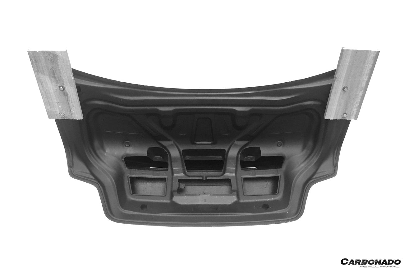 Carbonado 2008-2013 BMW 1 Series E82 And 1M CLS Style Trunk