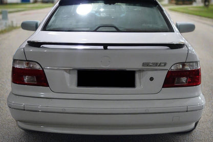 Carbonado 1997-2003 BMW 5 Series E39 MT Style Carbon Fiber Turnk Spoiler