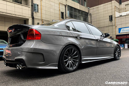 Carbonado 2008-2012 BMW 3 Series E90 LCI 1M Style Full Body Kit