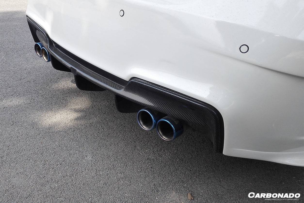 Carbonado 2008-2012 BMW 3 Series E90 LCI 1M Style Full Body Kit
