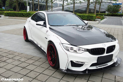 Carbonado 2014-2020 BMW F82 F83 M4 DE Style Parcialmente de Fibra de Carbono Aero - Kit Completo