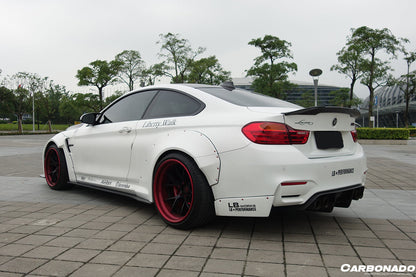 Carbonado 2014-2020 BMW F82  F83 M4 DE Style Carbon Fiber Rear Diffuser
