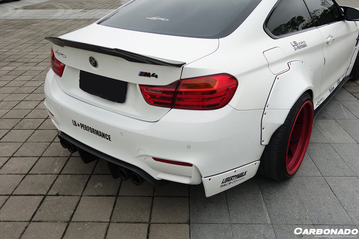 Carbonado 2014-2020 BMW F82 F83 M4 DE Style Parcialmente de Fibra de Carbono Aero - Kit Completo