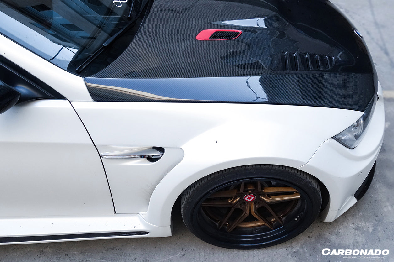 Carbonado 2008-2012 BMW M3 E92    E93 VRS Style Wide Body Kit