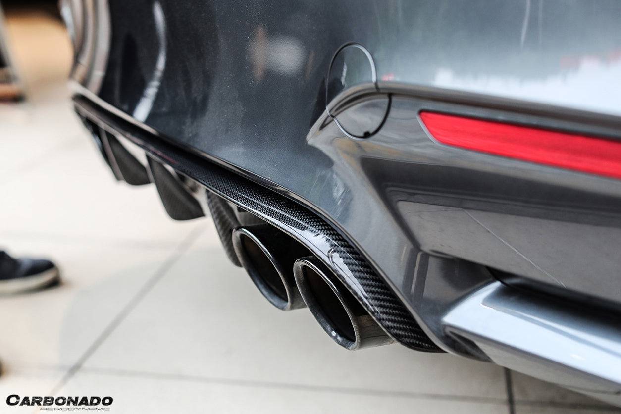 Carbonado 2014-2020 BMW M3 F80 M4 F82 MP Style Carbon Fiber Rear Diffuser
