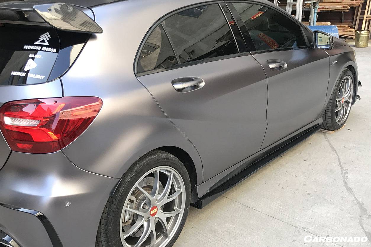 Faldones laterales de fibra de carbono estilo Mercedes Benz W176 A45 AMG RZS Carbonado 2016-2018
