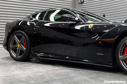 Faldones laterales de fibra de carbono estilo DC para Ferrari F12 Berlinetta Carbonado 2012-2017