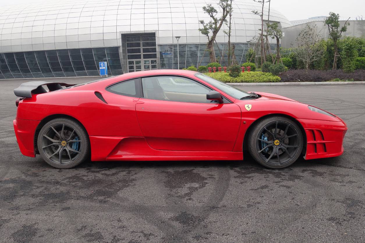 Carbonado AS Style Side Skirts | 2004-2009 Ferrari F430