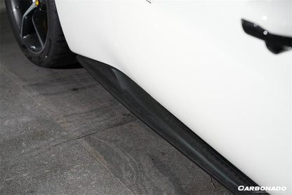 Faldones laterales de fibra de carbono seca estilo OEM para Ferrari 296 GTB Carbonado 2022-UP