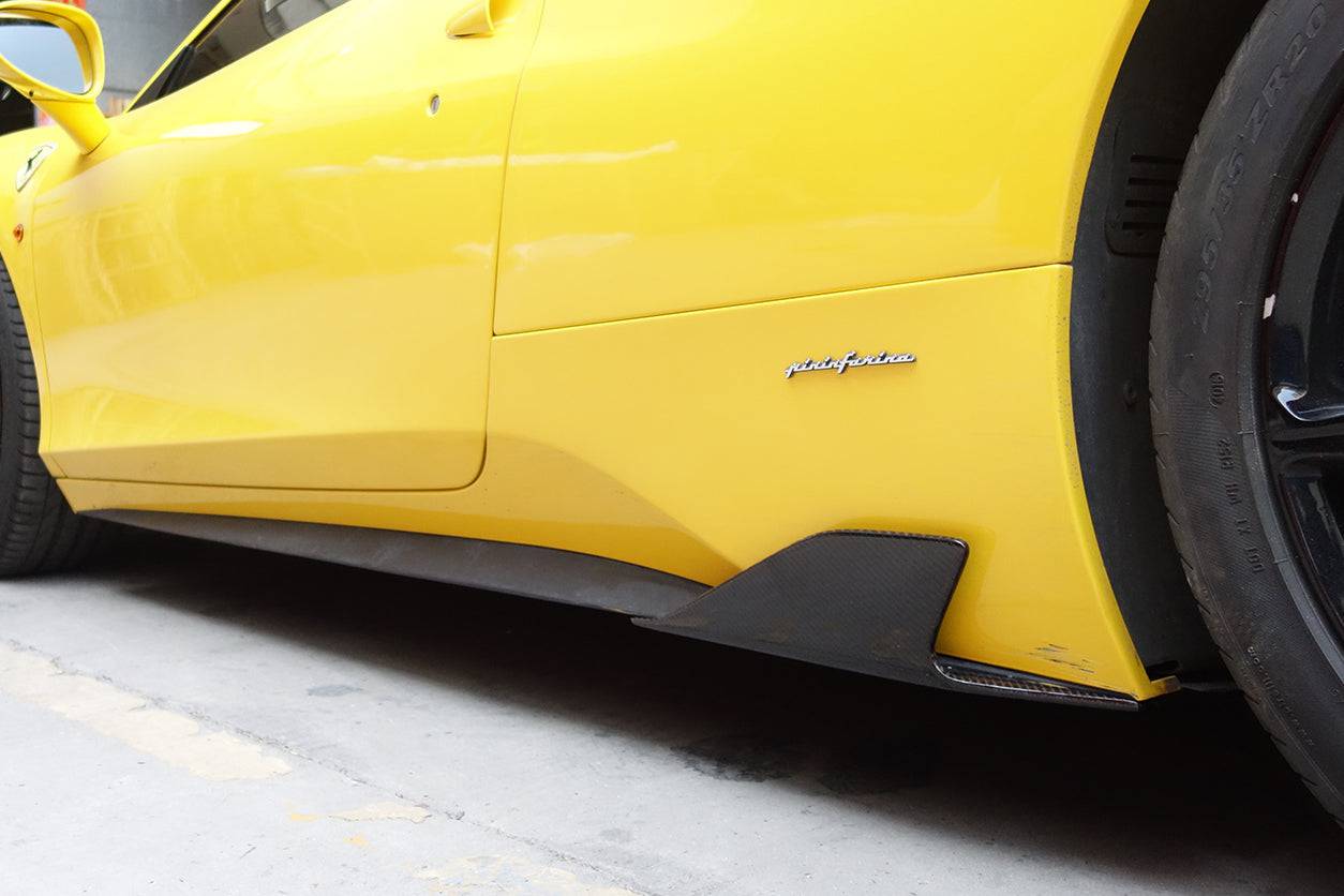 Faldones laterales de fibra de carbono estilo Ferrari 458 Coupé Spider Speciale Carbonado 2010-2015