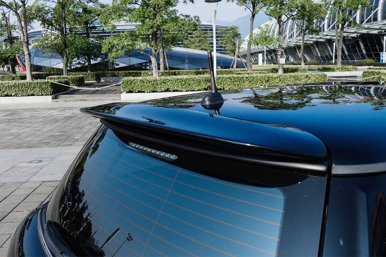 Carbonado 2007-2015 MINI Cooper S R56 R57 JCW Style Roof Spoiler