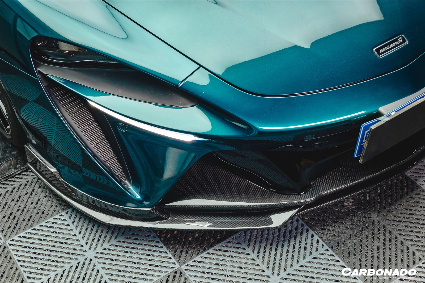 DarwinPRO 2023-UP McLaren Artura Coupe | Spider AM Style Autoclave Carbon Fiber Front Lip