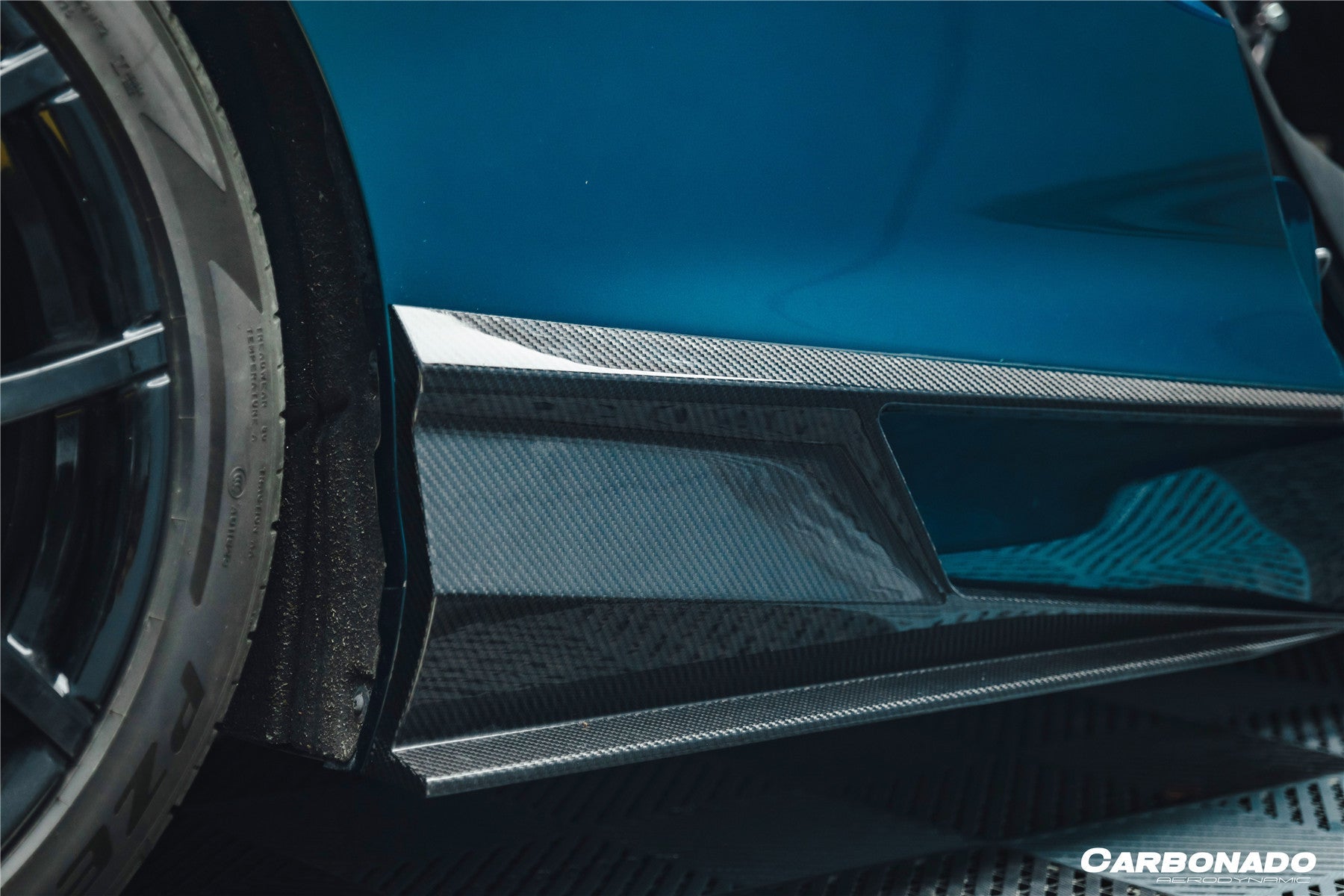 DarwinPRO 2023-UP McLaren Artura Coupe | Spider AM Style Autoclave Carbon Fiber Side Skirt