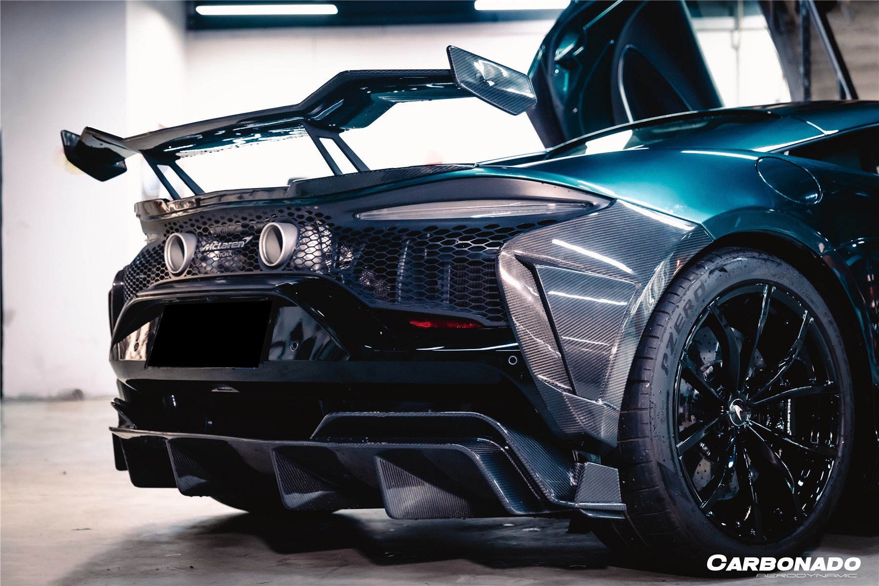 DarwinPRO 2023-UP McLaren Artura Coupe | Spider AM Style Autoclave Carbon Fiber Trunk Wing Spoiler