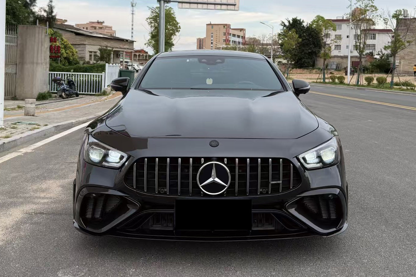 Carbonado 2019-2024 Mercedes Benz AMG GT53 GT50 GT43 4Door Coupe X290 GT63 Style Front Bumper