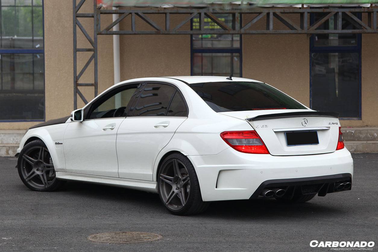 Carbonado 2008-2011 Mercedes Benz W204 C63 AMG BK Style Rear Bumper