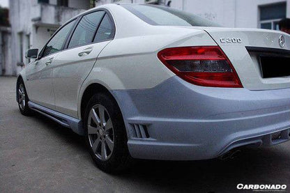 Carbonado 2008-2014 Mercedes Benz W204 C Class DE Style Rear Bumper