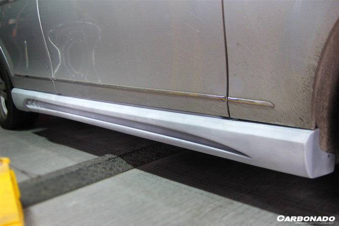Carbonado 2008-2014 Mercedes Benz W204 C Class DE Style Side Skirts