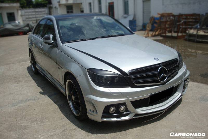 Carbonado 2008-2013 Mercedes Benz W204 C Class DE Style Front Bumper with  LED Lights