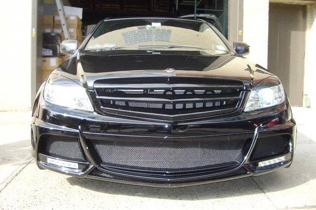 Carbonado 2008-2013 Mercedes Benz W204 C Class DE Style Front Bumper with  LED Lights