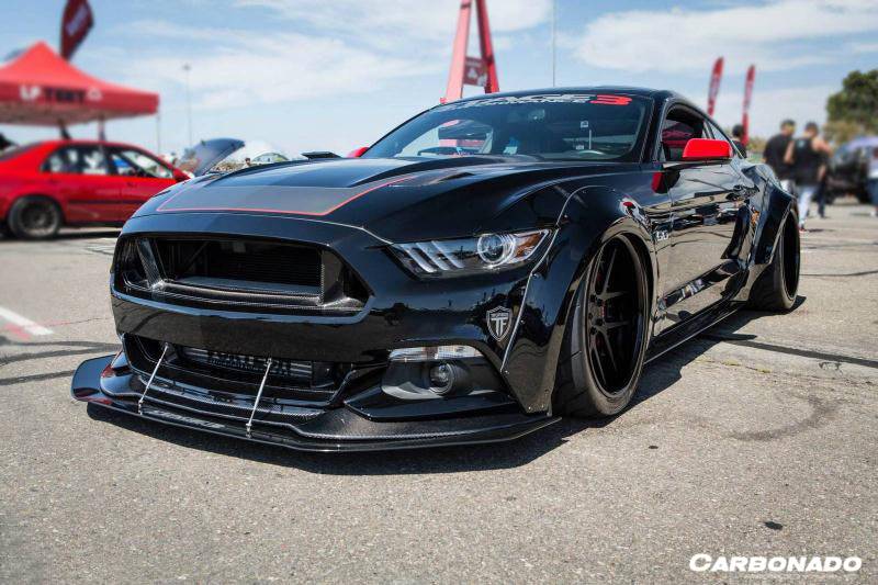 Carbonado 2015-2017 Ford Mustang TRU Style Carbon Fiber Front Bumper Down-Grille